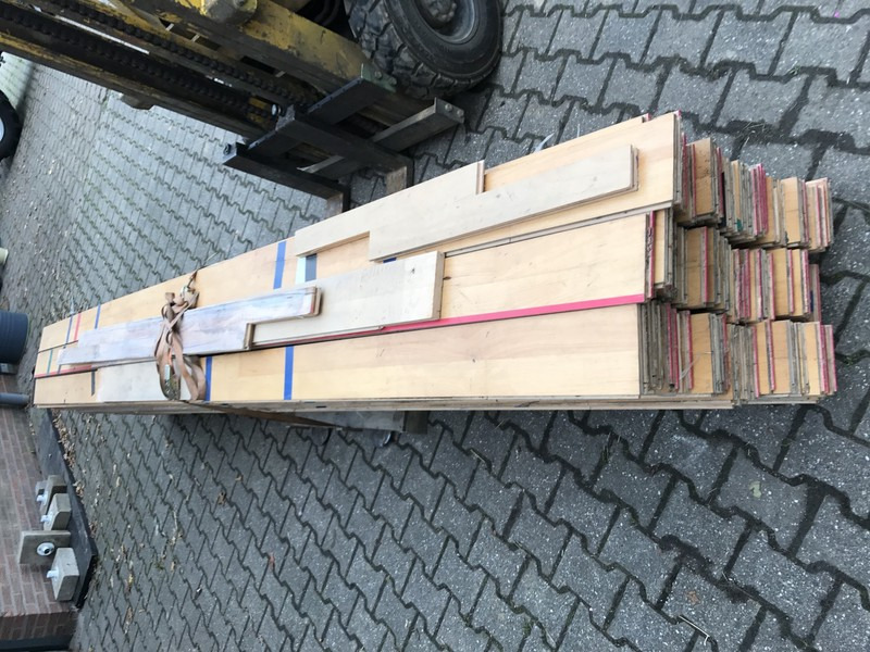 HOUTEN vloerplanken - Máquina para madera: foto 2 HOUTEN vloerplanken - Máquina para madera: foto 2