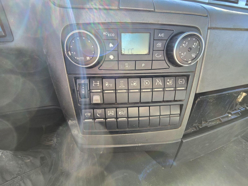 Cabeza tractora MAN TGX MEGA 18.480 - Tractor: foto 13 Cabeza tractora MAN TGX MEGA 18.480 - Tractor: foto 13