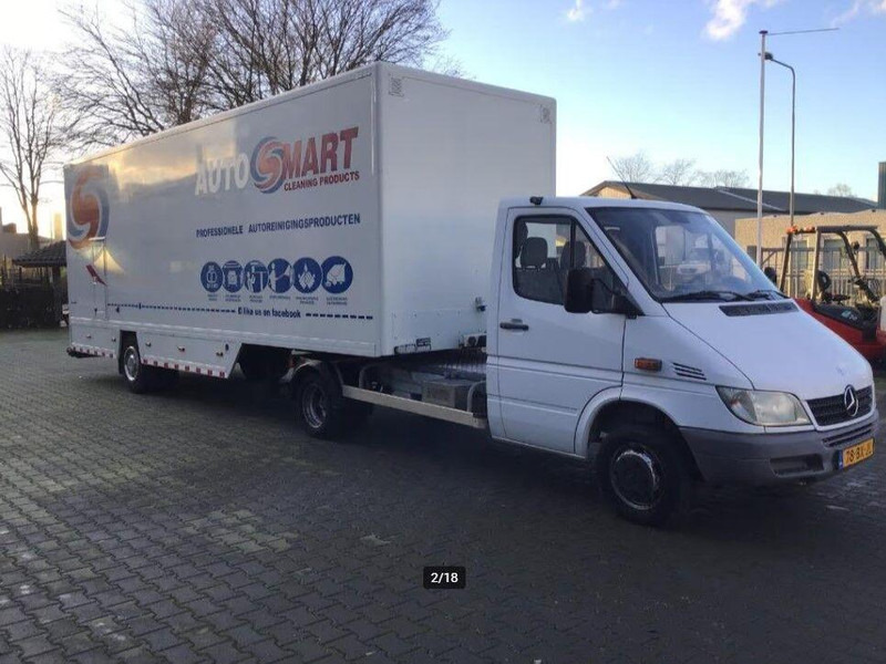 Mercedes-Benz 413 CDI BE Mini Trekker + Workshop Trailer - Cabeza tractora: foto 2 Mercedes-Benz 413 CDI BE Mini Trekker + Workshop Trailer - Cabeza tractora: foto 2