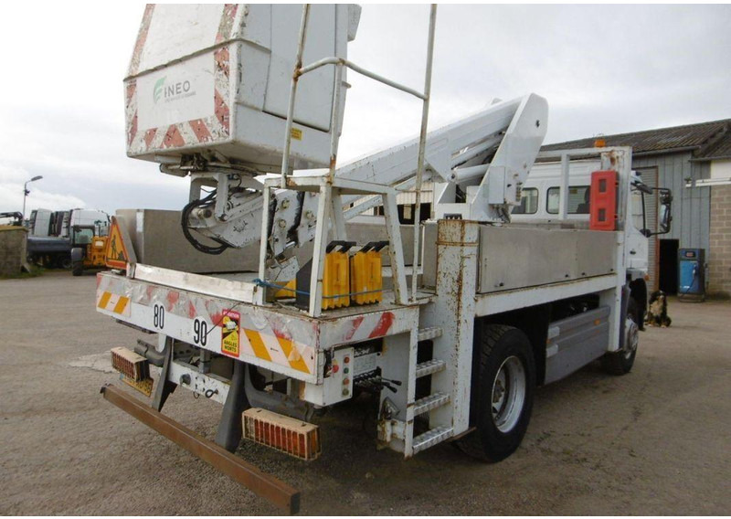 Mercedes-Benz Atego 1318 Nacelle - Lifting basket truck - Camión, Camión grúa: foto 3 Mercedes-Benz Atego 1318 Nacelle - Lifting basket truck - Camión, Camión grúa: foto 3