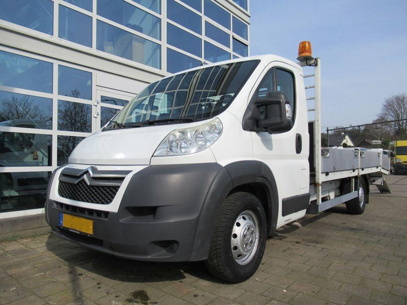 Citroën 35 2.2 L5H1 Car transporter <3,5t - Camión portavehículos: foto 2 Citroën 35 2.2 L5H1 Car transporter <3,5t - Camión portavehículos: foto 2