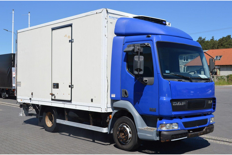 DAF LF 45.170 10.170 - Camión frigorífico: foto 5 DAF LF 45.170 10.170 - Camión frigorífico: foto 5
