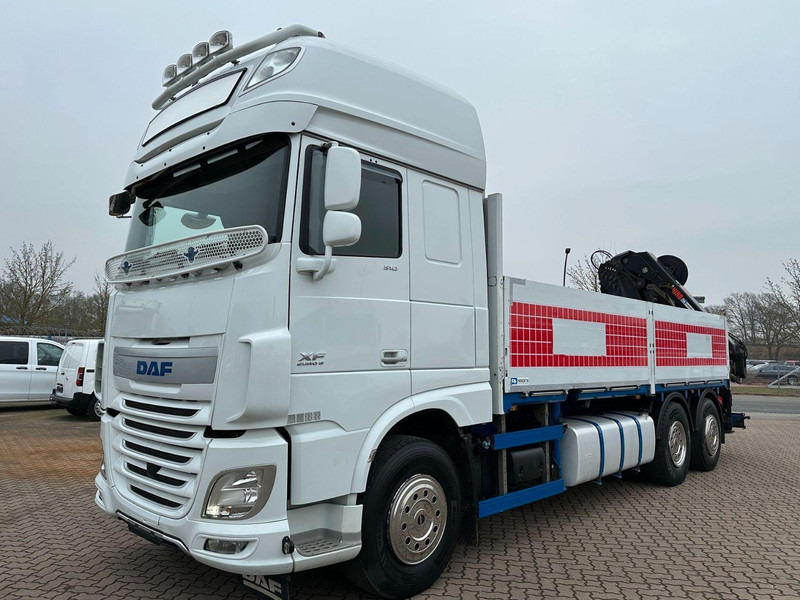 DAF XF 510 LL 6x2 Crane Hiab 262 E-8 - Camión caja abierta, Camión grúa: foto 1 DAF XF 510 LL 6x2 Crane Hiab 262 E-8 - Camión caja abierta, Camión grúa: foto 1