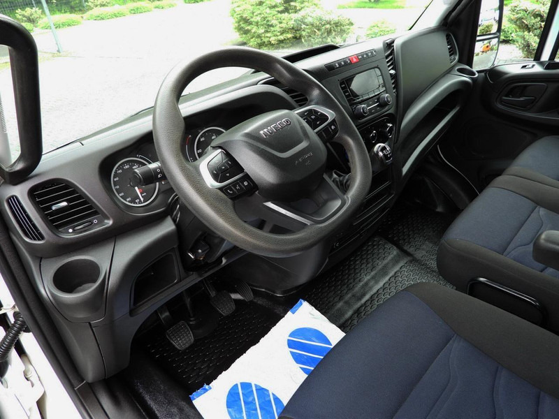 Iveco DAILY 35C16 - Furgoneta basculante: foto 2 Iveco DAILY 35C16 - Furgoneta basculante: foto 2