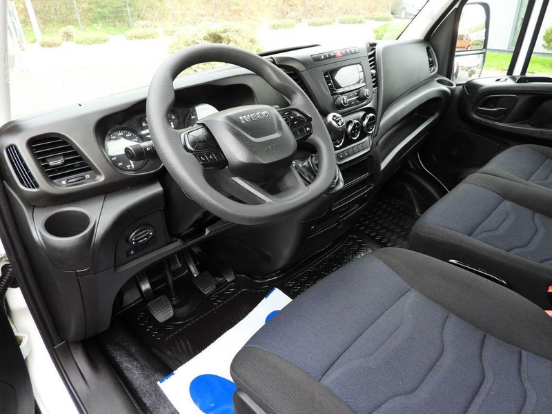 Iveco DAILY 35S14 - Furgoneta caja abierta: foto 2 Iveco DAILY 35S14 - Furgoneta caja abierta: foto 2