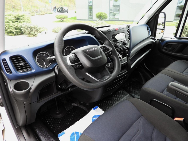 Iveco DAILY 35S14 FURGON CHŁODNIA 0*C ZASILANIE 230V TEMPOMAT AUTOMAT - Furgoneta frigorifica: foto 2 Iveco DAILY 35S14 FURGON CHŁODNIA 0*C ZASILANIE 230V TEMPOMAT AUTOMAT - Furgoneta frigorifica: foto 2