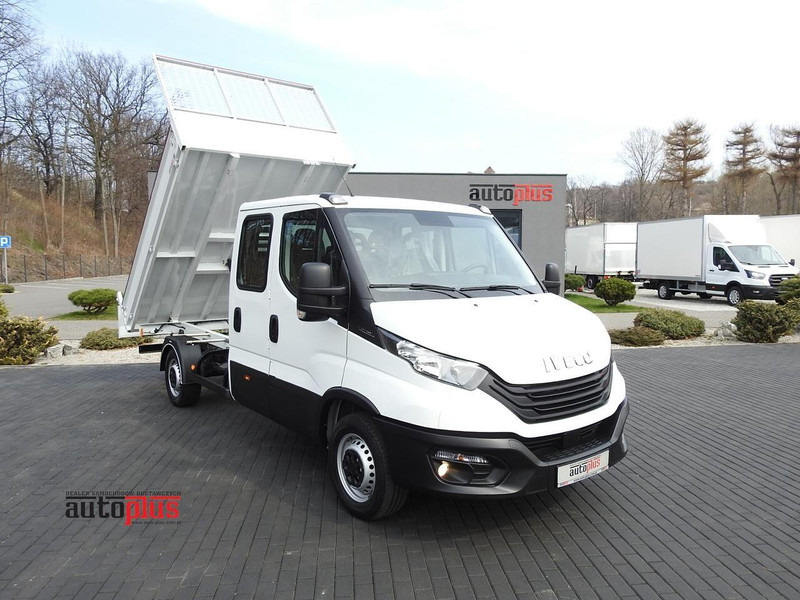 Iveco DAILY 35S14 WYWROTKA PODWÓJNA KABINA DOKA 7 MIEJSC TEMPOMAT KLIM - Furgoneta basculante: foto 1 Iveco DAILY 35S14 WYWROTKA PODWÓJNA KABINA DOKA 7 MIEJSC TEMPOMAT KLIM - Furgoneta basculante: foto 1