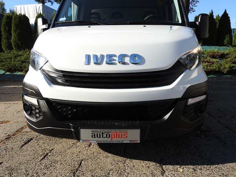 Iveco DAILY 35S18 PLANDEKA WINDA 8 PALET TEMPOMAT KLIMATYZACJA 180KM - Camión caja cerrada: foto 5 Iveco DAILY 35S18 PLANDEKA WINDA 8 PALET TEMPOMAT KLIMATYZACJA 180KM - Camión caja cerrada: foto 5