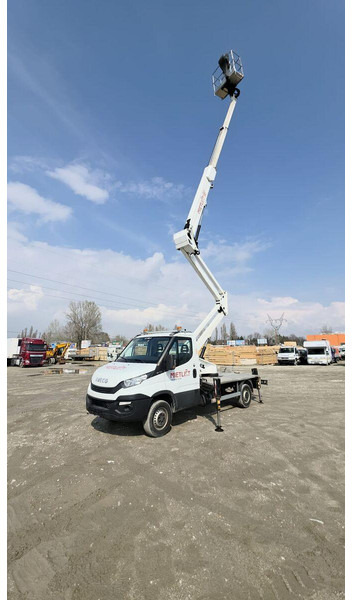 Iveco Daily 35-120 Oil & Steel Snake 2010 H Plus 20 m - Lifting Baske - Camión con plataforma elevadora: foto 1 Iveco Daily 35-120 Oil & Steel Snake 2010 H Plus 20 m - Lifting Baske - Camión con plataforma elevadora: foto 1