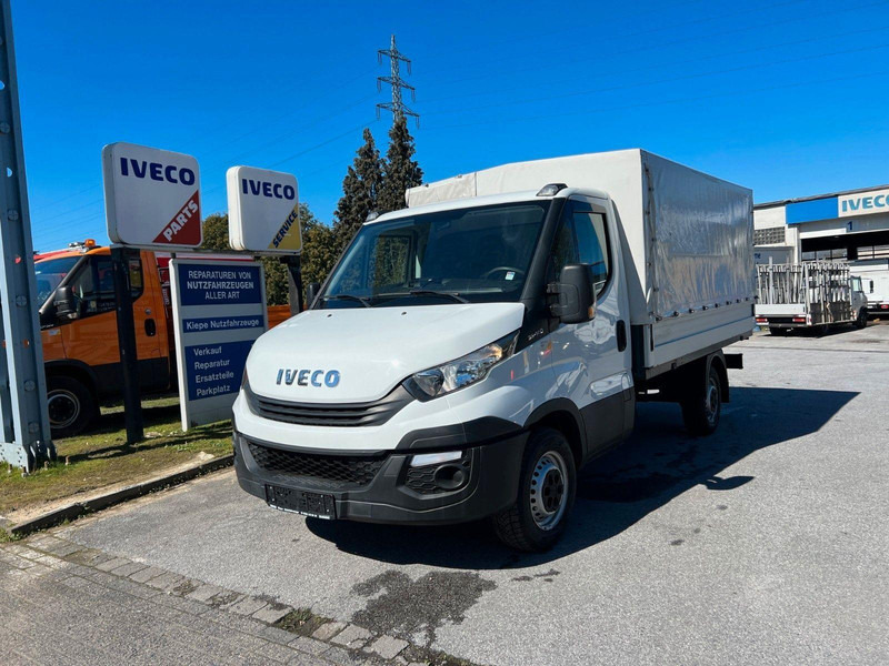 Iveco Daily 35S14 Curtain side - Furgoneta con lona: foto 1 Iveco Daily 35S14 Curtain side - Furgoneta con lona: foto 1