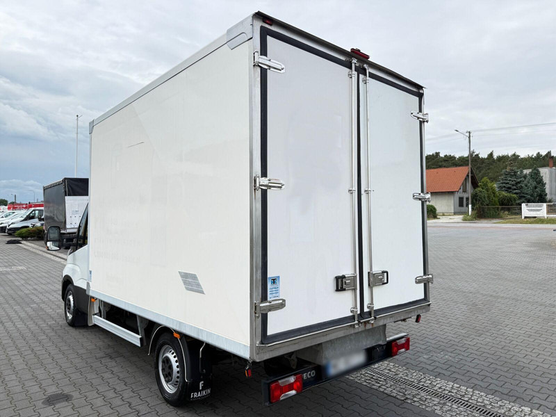 Iveco Daily 35S15 3.0 Diesel Kontener 3x Drzwi Chłodnia Izoterma Therm - Furgoneta frigorifica: foto 3 Iveco Daily 35S15 3.0 Diesel Kontener 3x Drzwi Chłodnia Izoterma Therm - Furgoneta frigorifica: foto 3