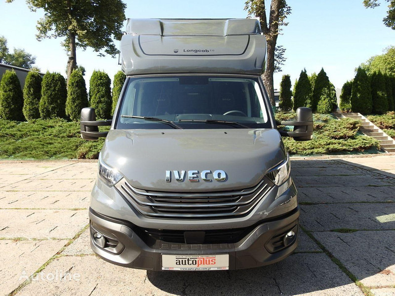 Iveco Daily 35S18 Curtain side - Furgoneta con lona: foto 3 Iveco Daily 35S18 Curtain side - Furgoneta con lona: foto 3