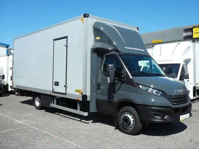 Iveco Daily 70C18 - Koffer+tail lift - Camión caja cerrada: foto 3 Iveco Daily 70C18 - Koffer+tail lift - Camión caja cerrada: foto 3