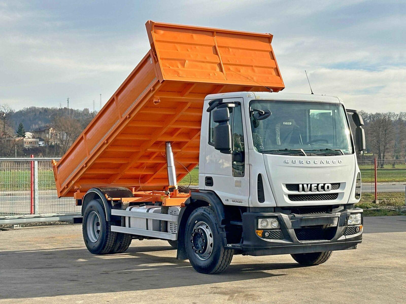 Iveco EUROCARGO 180E25 - Camión volquete: foto 1 Iveco EUROCARGO 180E25 - Camión volquete: foto 1