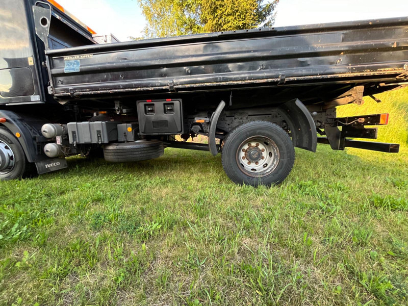 Iveco ML120E28 DREISEITENKIPPER-FERNVERKEHR-KLIMA. - Camión caja abierta: foto 1 Iveco ML120E28 DREISEITENKIPPER-FERNVERKEHR-KLIMA. - Camión caja abierta: foto 1