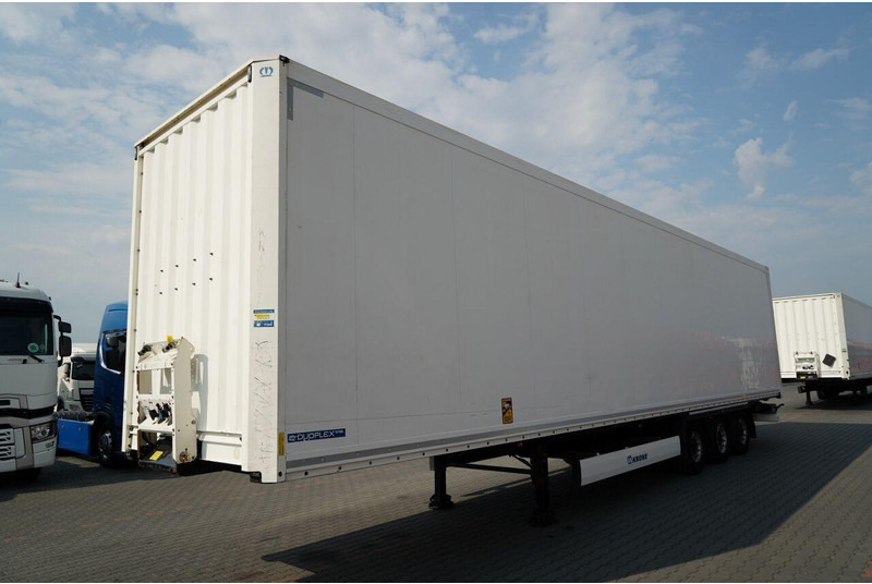 Krone  - Semirremolque caja cerrada: foto 4 Krone  - Semirremolque caja cerrada: foto 4