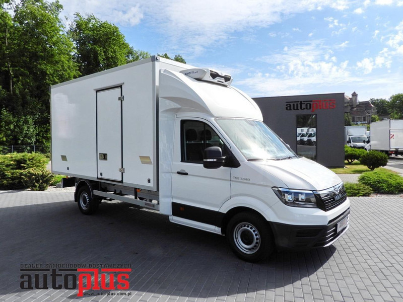 MAN TGE 3.140 CHŁODNIA KONTENER -1*C 8 PALET FUNKCJA GRZANIA TEMPOMA - Furgoneta frigorifica: foto 1 MAN TGE 3.140 CHŁODNIA KONTENER -1*C 8 PALET FUNKCJA GRZANIA TEMPOMA - Furgoneta frigorifica: foto 1