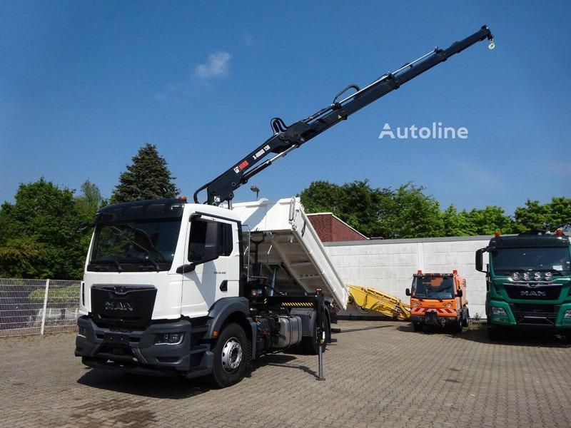 MAN TGS 22.400 - 3 way tipper+crane - Camión volquete, Camión grúa: foto 1 MAN TGS 22.400 - 3 way tipper+crane - Camión volquete, Camión grúa: foto 1