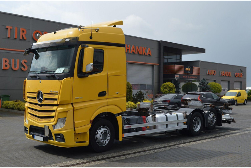 Mercedes-Benz ACTROS 2542 EURO 6 BDF SWAP CHASSIS - Camión chasis: foto 1 Mercedes-Benz ACTROS 2542 EURO 6 BDF SWAP CHASSIS - Camión chasis: foto 1