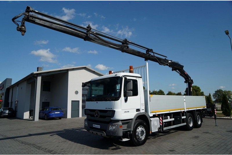 Mercedes-Benz ACTROS 2636 / 6x4 / SKRZYNIOWY 7 M + HDS HIAB - WYSÓW 12,6 M / - Camión caja abierta, Camión grúa: foto 2 Mercedes-Benz ACTROS 2636 / 6x4 / SKRZYNIOWY 7 M + HDS HIAB - WYSÓW 12,6 M / - Camión caja abierta, Camión grúa: foto 2