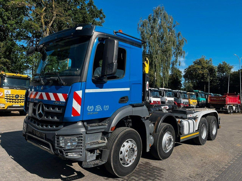 Mercedes-Benz AROCS 3246 8X4 ABROLLKIPPER HYVALIFT 26.57 - Camión multibasculante: foto 4 Mercedes-Benz AROCS 3246 8X4 ABROLLKIPPER HYVALIFT 26.57 - Camión multibasculante: foto 4