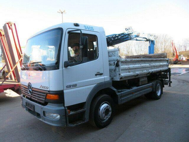 Mercedes-Benz ATEGO 1218 - Camión volquete, Camión grúa: foto 3 Mercedes-Benz ATEGO 1218 - Camión volquete, Camión grúa: foto 3