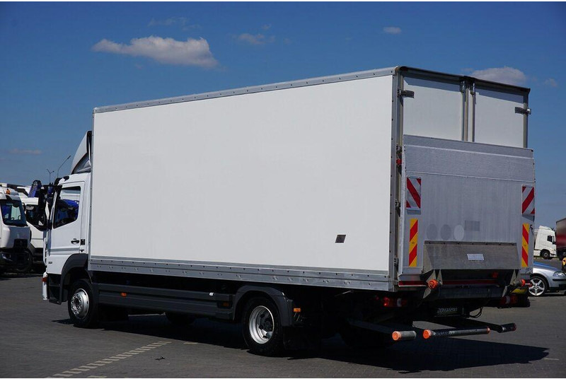 Mercedes-Benz ATEGO / 1221 / ACC / EURO 6 / KONTENER + WINDA / 17 PALET - Camión caja cerrada: foto 5 Mercedes-Benz ATEGO / 1221 / ACC / EURO 6 / KONTENER + WINDA / 17 PALET - Camión caja cerrada: foto 5