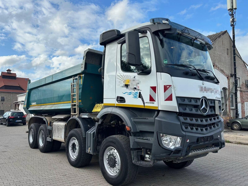 Mercedes-Benz Arocs 4145 AK - Camión volquete: foto 2 Mercedes-Benz Arocs 4145 AK - Camión volquete: foto 2