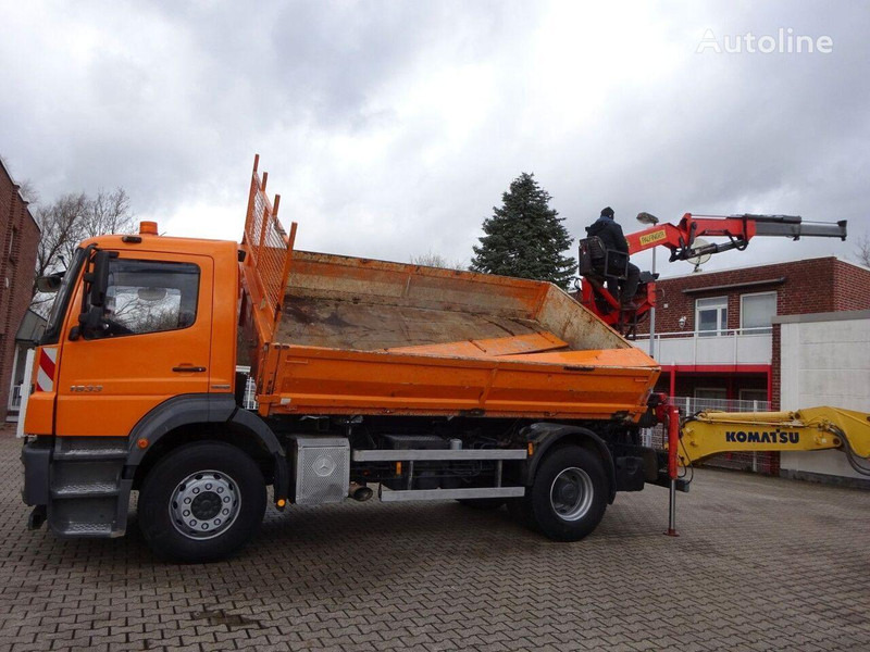 Mercedes-Benz Axor 1833 - 2 way tipper+crane - Camión volquete, Camión grúa: foto 3 Mercedes-Benz Axor 1833 - 2 way tipper+crane - Camión volquete, Camión grúa: foto 3