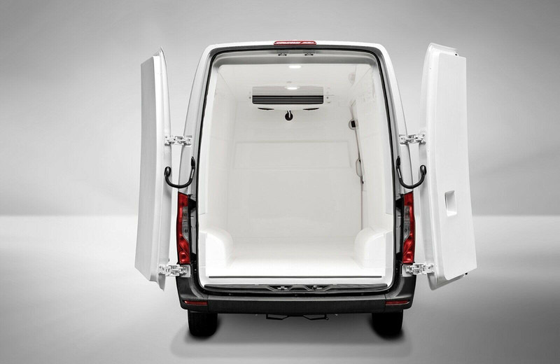 Mercedes-Benz Sprinter 315 - Furgoneta frigorifica: foto 4 Mercedes-Benz Sprinter 315 - Furgoneta frigorifica: foto 4