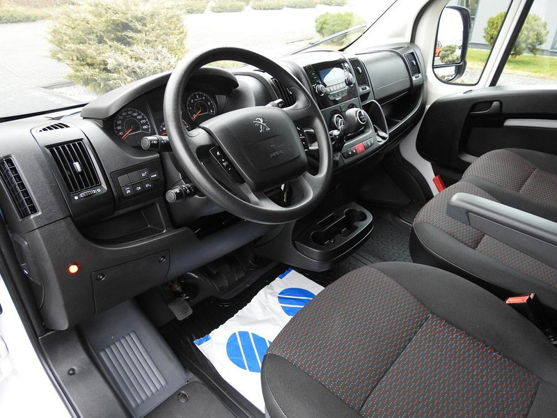 Peugeot BOXER KONTENER WINDA 8 PALET TEMPOMAT KLIMATYZACJA 140KM [ V050 - Furgoneta caja cerrada: foto 2 Peugeot BOXER KONTENER WINDA 8 PALET TEMPOMAT KLIMATYZACJA 140KM [ V050 - Furgoneta caja cerrada: foto 2