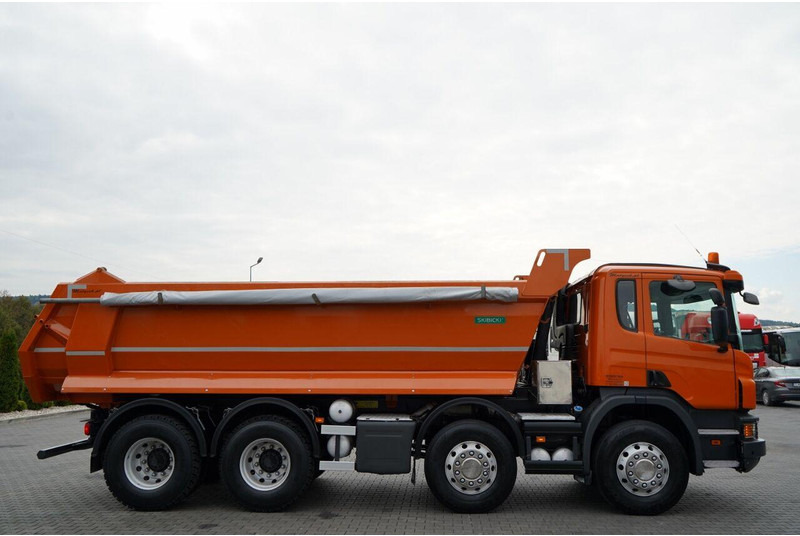 Camión volquete Scania P 410 / 8x4 / WYWROTKA TYLNOZSYPOWA / ALUFELGI / OPONY 100% / MA: foto 15