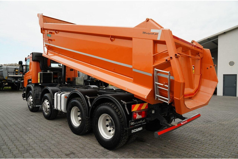 Camión volquete Scania P 410 / 8x4 / WYWROTKA TYLNOZSYPOWA / ALUFELGI / OPONY 100% / MA: foto 6
