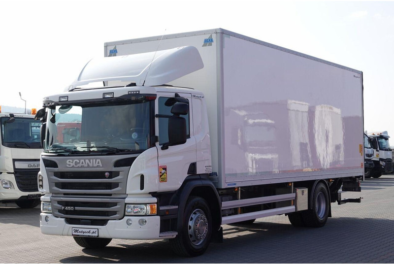 Scania P 450 / 4x2 / IZOTERMA / NIISKI PRZEBIEG 96 tys. km / WINDA ZA - Camión frigorífico: foto 3 Scania P 450 / 4x2 / IZOTERMA / NIISKI PRZEBIEG 96 tys. km / WINDA ZA - Camión frigorífico: foto 3