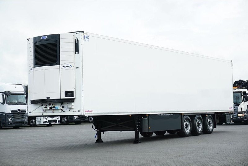Schmitz Cargobull CHŁODNIA / CARRIER VECTOR 1350 - Semirremolque frigorífico: foto 1 Schmitz Cargobull CHŁODNIA / CARRIER VECTOR 1350 - Semirremolque frigorífico: foto 1