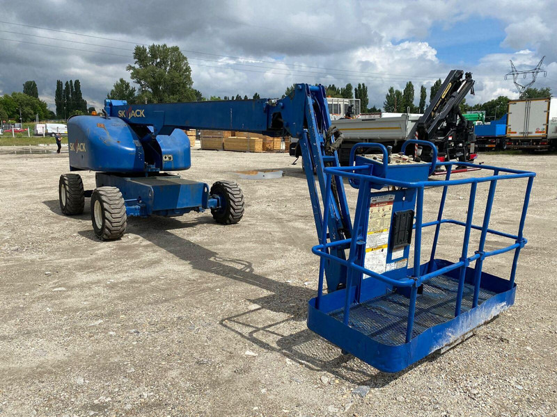 Skyjack SJ40T 4x4 Diesel - Lifting basket  - 14m - Plataforma elevadora: foto 5 Skyjack SJ40T 4x4 Diesel - Lifting basket  - 14m - Plataforma elevadora: foto 5