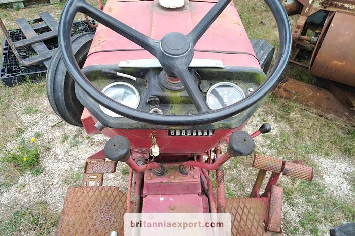 Tractor INTERNATIONAL 433 SA Farm Tractor | 2.5L Diesel | 4x2 | Brand New Tyres: foto 11