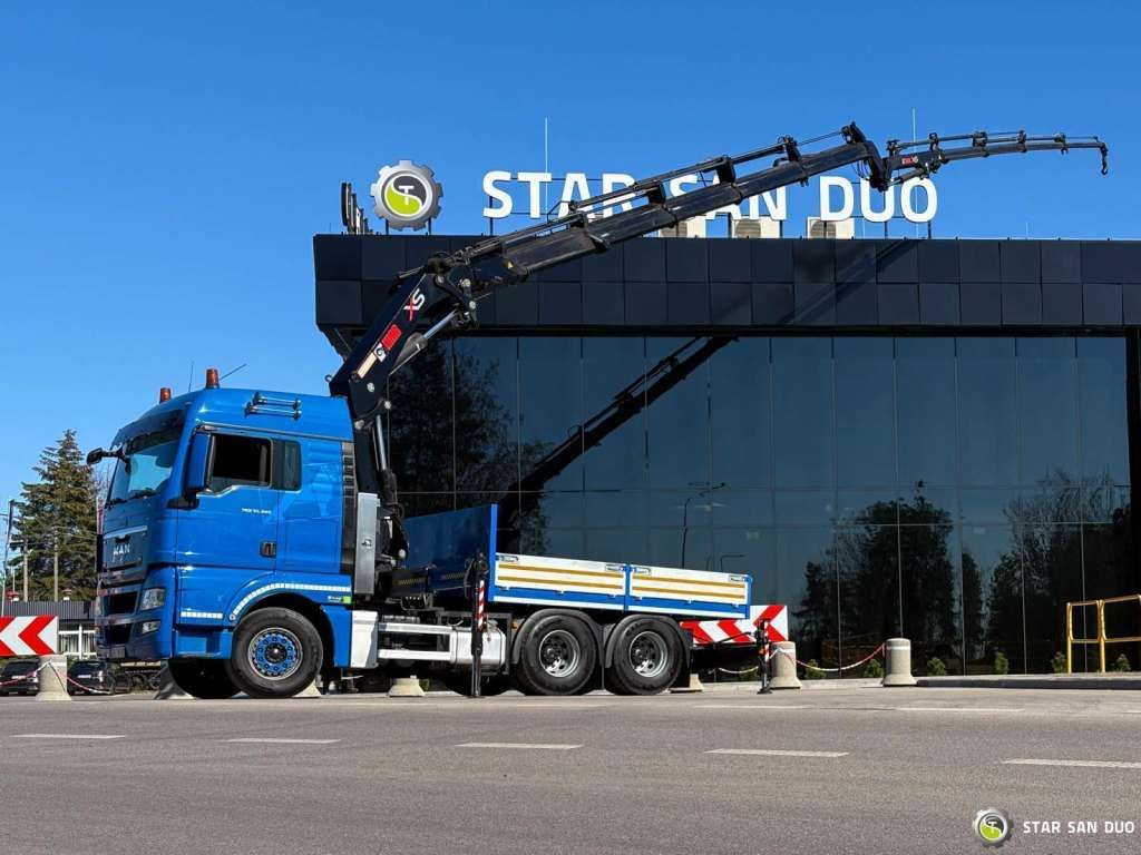 MAN TGS 33.480 6x4 HIAB 377E-5 HIPRO Crane - Cabeza tractora: foto 2 MAN TGS 33.480 6x4 HIAB 377E-5 HIPRO Crane - Cabeza tractora: foto 2