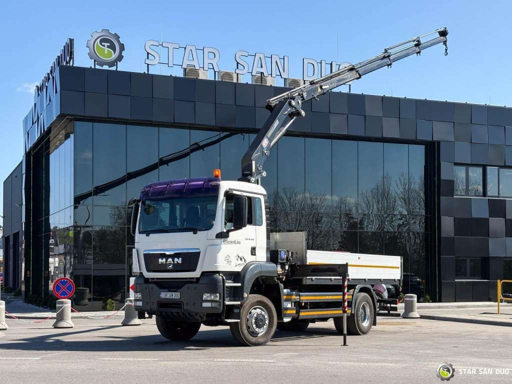 MAN TGS 18.360 4x4 HMF 1720 K4 Crane KRAN - Camión grúa: foto 1 MAN TGS 18.360 4x4 HMF 1720 K4 Crane KRAN - Camión grúa: foto 1