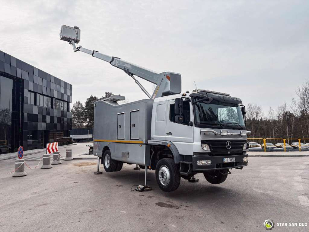 Mercedes-Benz 1529 4x4 Atego Lift Palfinger Wumag WT 230 - Camión con plataforma elevadora: foto 5 Mercedes-Benz 1529 4x4 Atego Lift Palfinger Wumag WT 230 - Camión con plataforma elevadora: foto 5