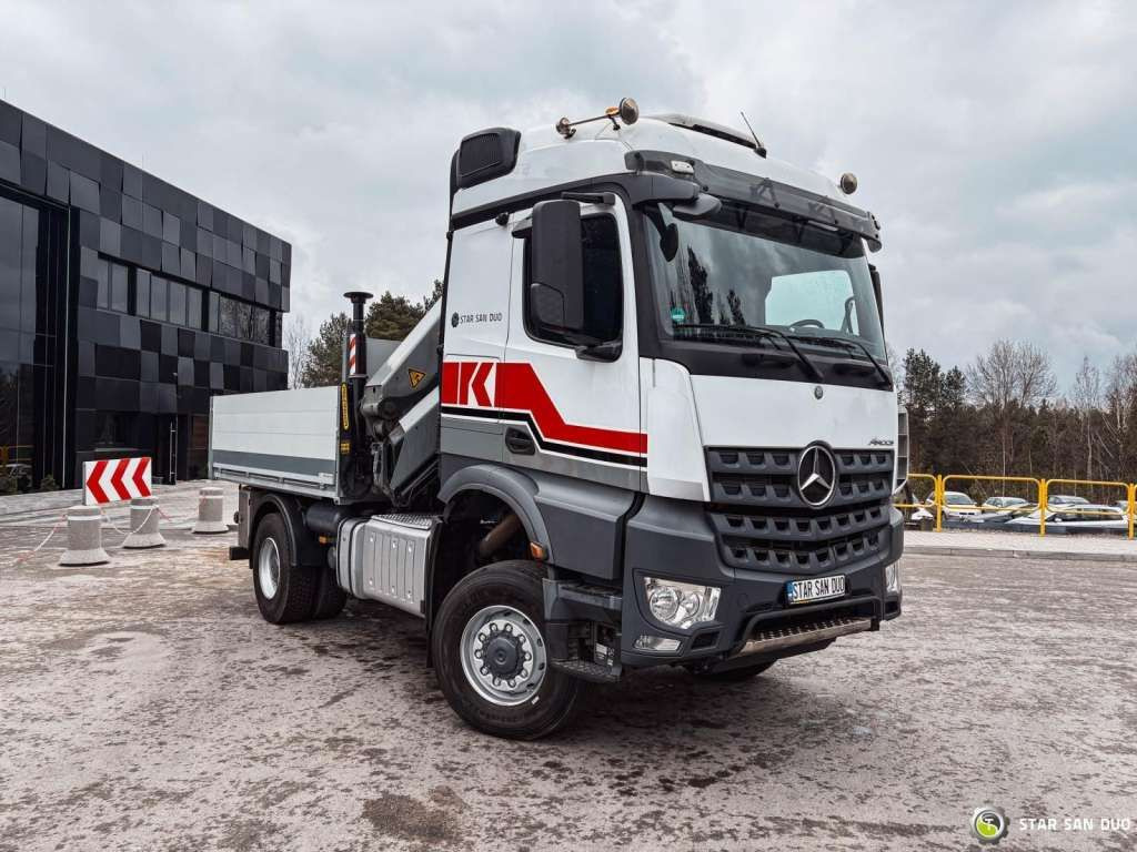 Mercedes-Benz AROCS 1851 4x4 PALFINGER PK 20002 Crane Kran - Camión grúa: foto 4 Mercedes-Benz AROCS 1851 4x4 PALFINGER PK 20002 Crane Kran - Camión grúa: foto 4