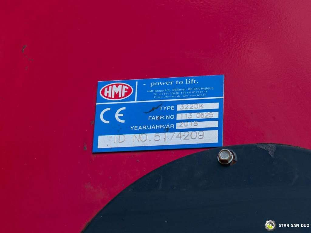 Leasing de  Mercedes-Benz  AROCS 3345 6x6 HMF 3220 Winch Crane tipper Mercedes-Benz  AROCS 3345 6x6 HMF 3220 Winch Crane tipper: foto 23