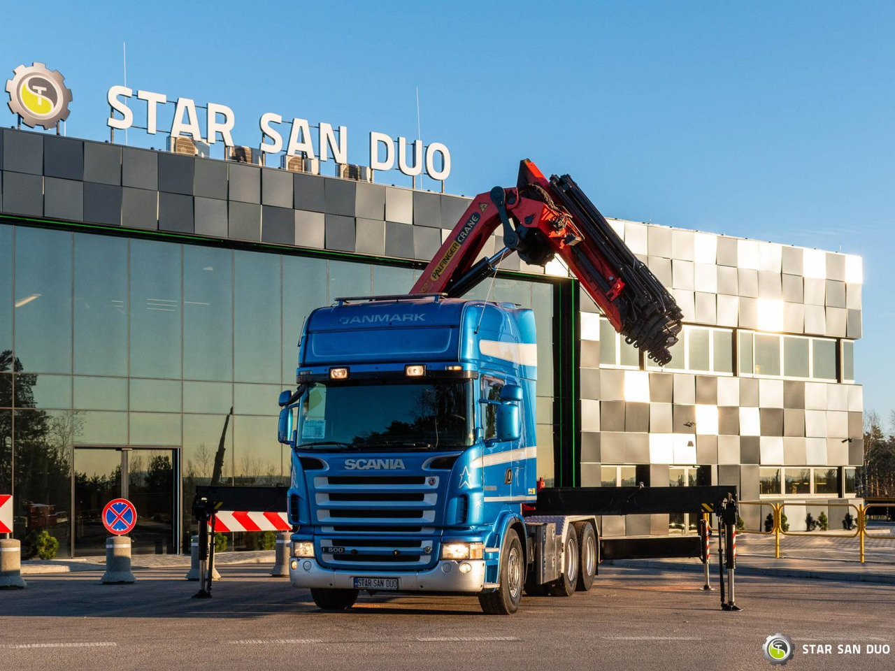 - Camión grúa: foto 4 - Camión grúa: foto 4