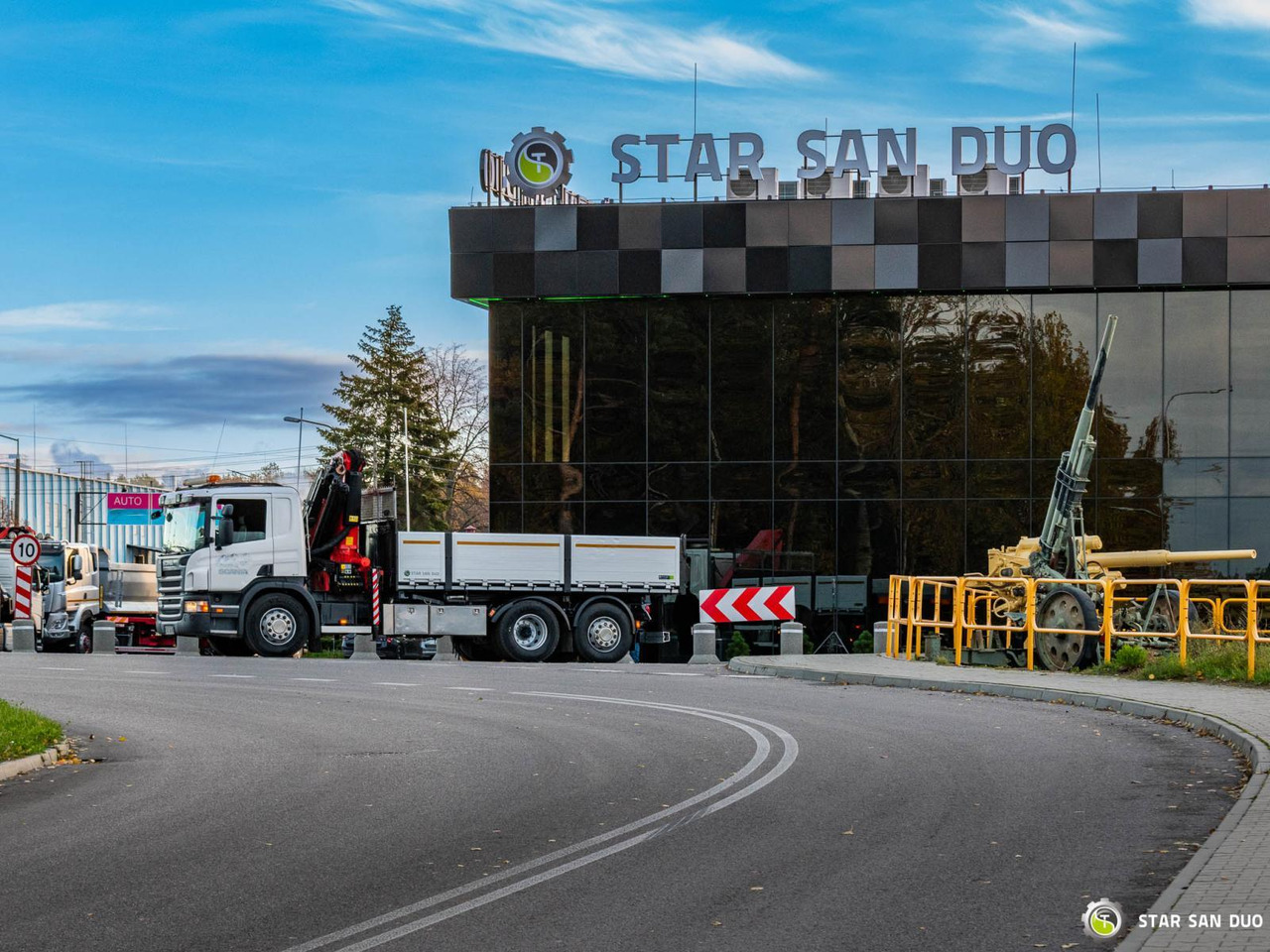 - Camión grúa: foto 2 - Camión grúa: foto 2