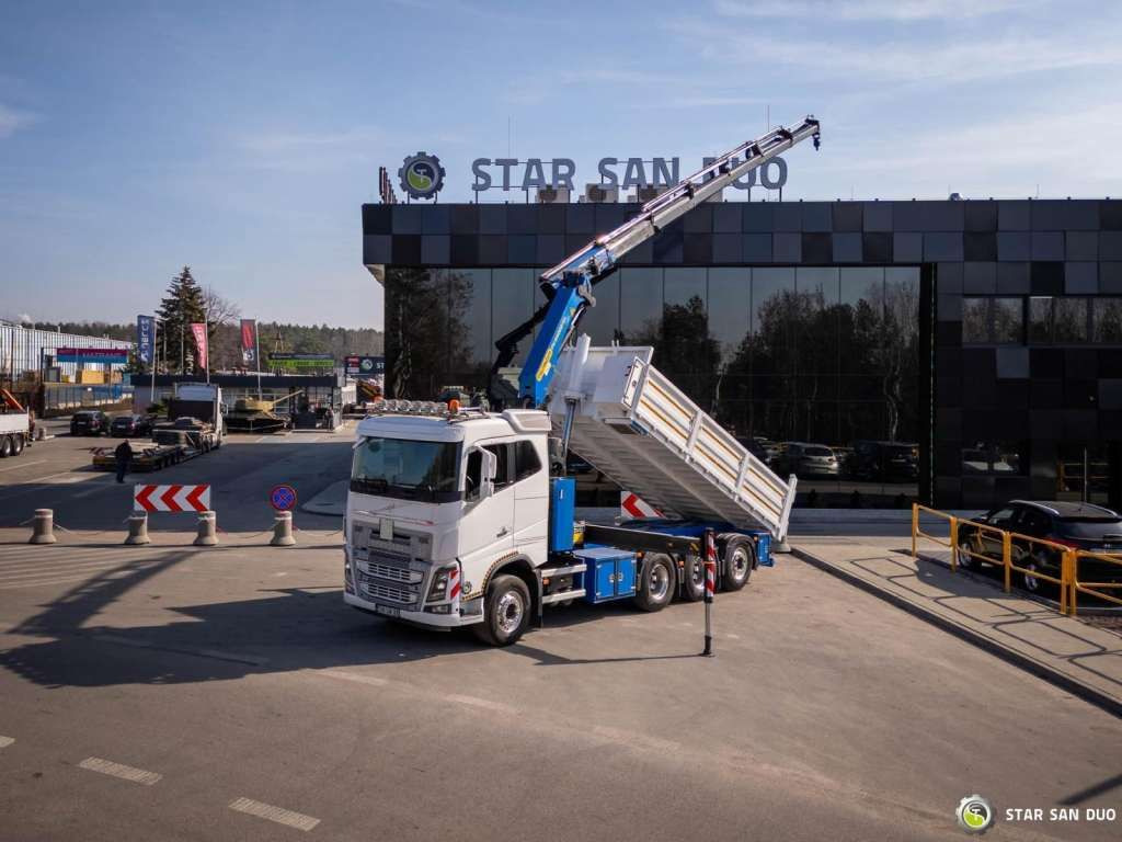 Volvo FH 16.550 8x4 Palfinger PK 34002-SH Crane Kippe - Camión volquete: foto 3 Volvo FH 16.550 8x4 Palfinger PK 34002-SH Crane Kippe - Camión volquete: foto 3