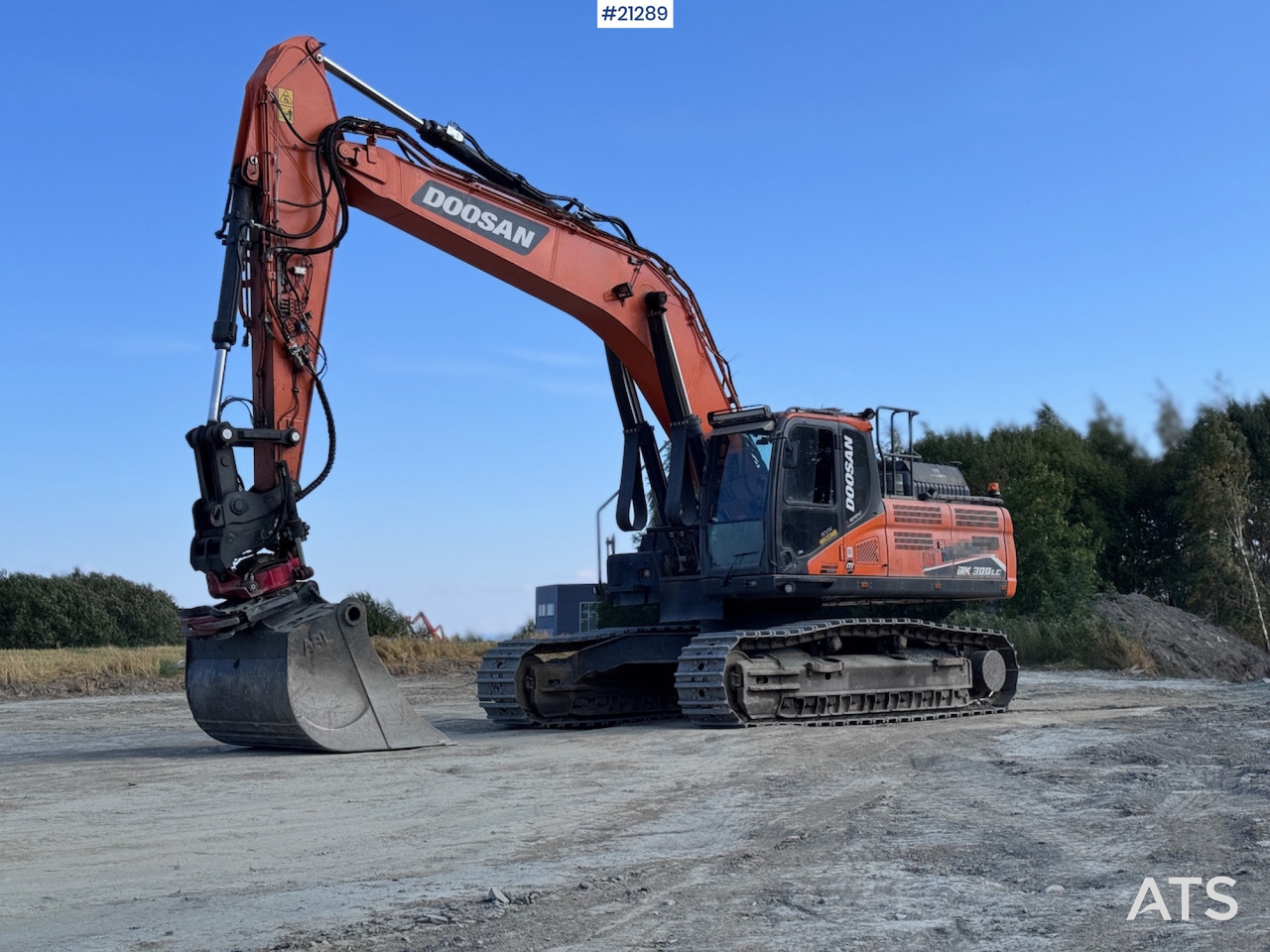 Doosan DX-300LC7 - HDHW - GPS - - Excavadora de cadenas: foto 1 Doosan DX-300LC7 - HDHW - GPS - - Excavadora de cadenas: foto 1