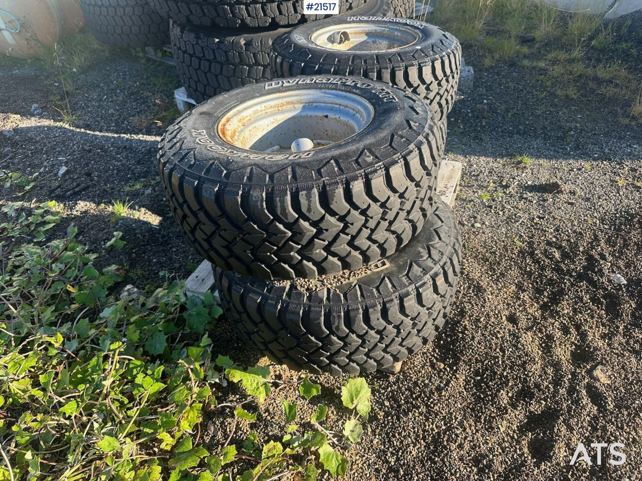 Hankook Dynapro MT dekk til wille hjullaster - Neumático para Maquinaria de construcción: foto 2 Hankook Dynapro MT dekk til wille hjullaster - Neumático para Maquinaria de construcción: foto 2