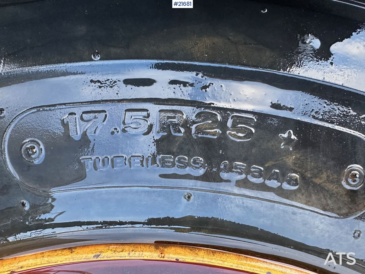 Neumáticos y llantas para Maquinaria de construcción Hilo Dekkene har stått på en Volvo L60E: foto 8 Neumáticos y llantas para Maquinaria de construcción Hilo Dekkene har stått på en Volvo L60E: foto 8