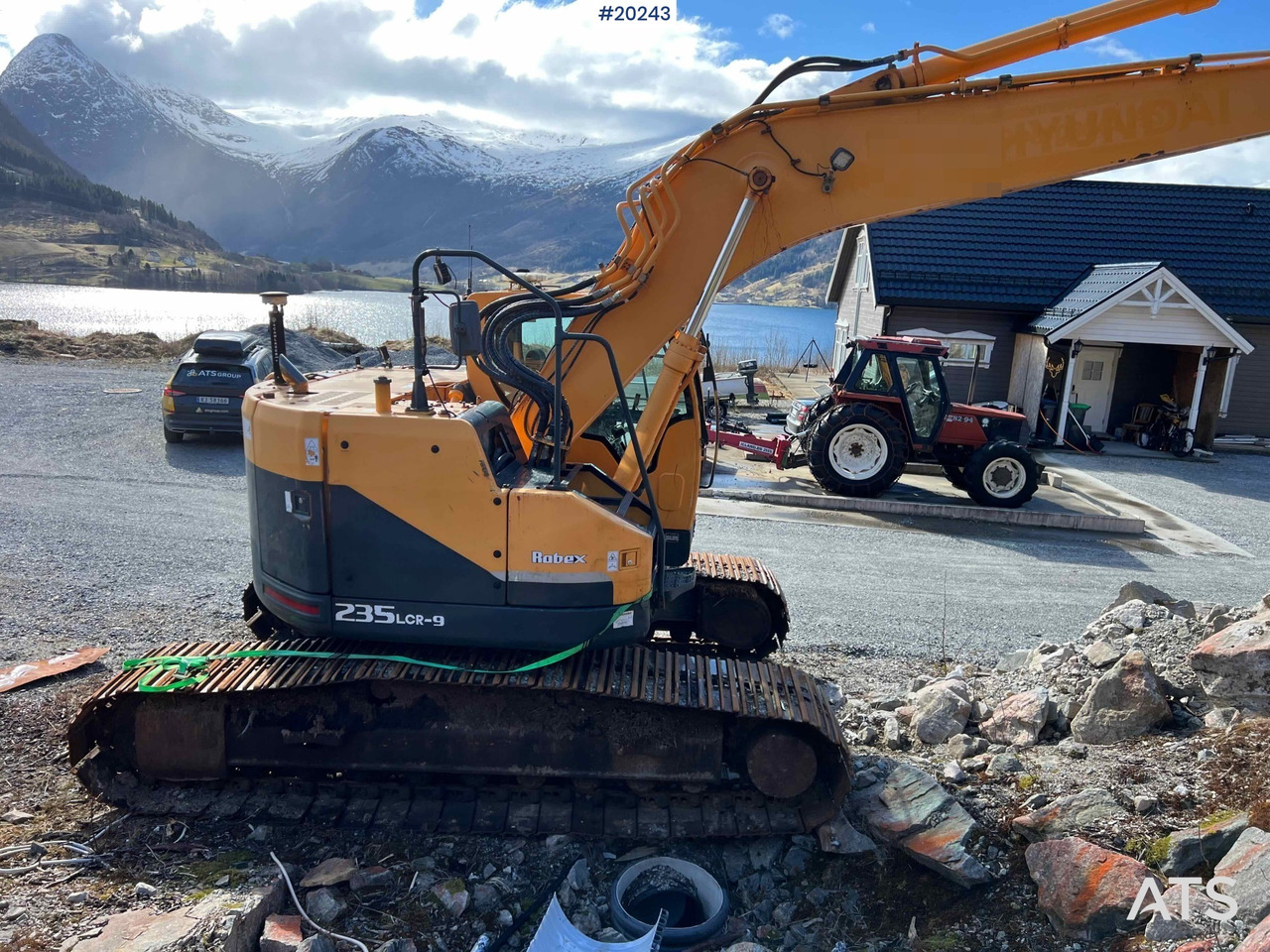 Hyundai Robex 235LCR-9 m/ Graveskuffe og gps - Excavadora: foto 4 Hyundai Robex 235LCR-9 m/ Graveskuffe og gps - Excavadora: foto 4