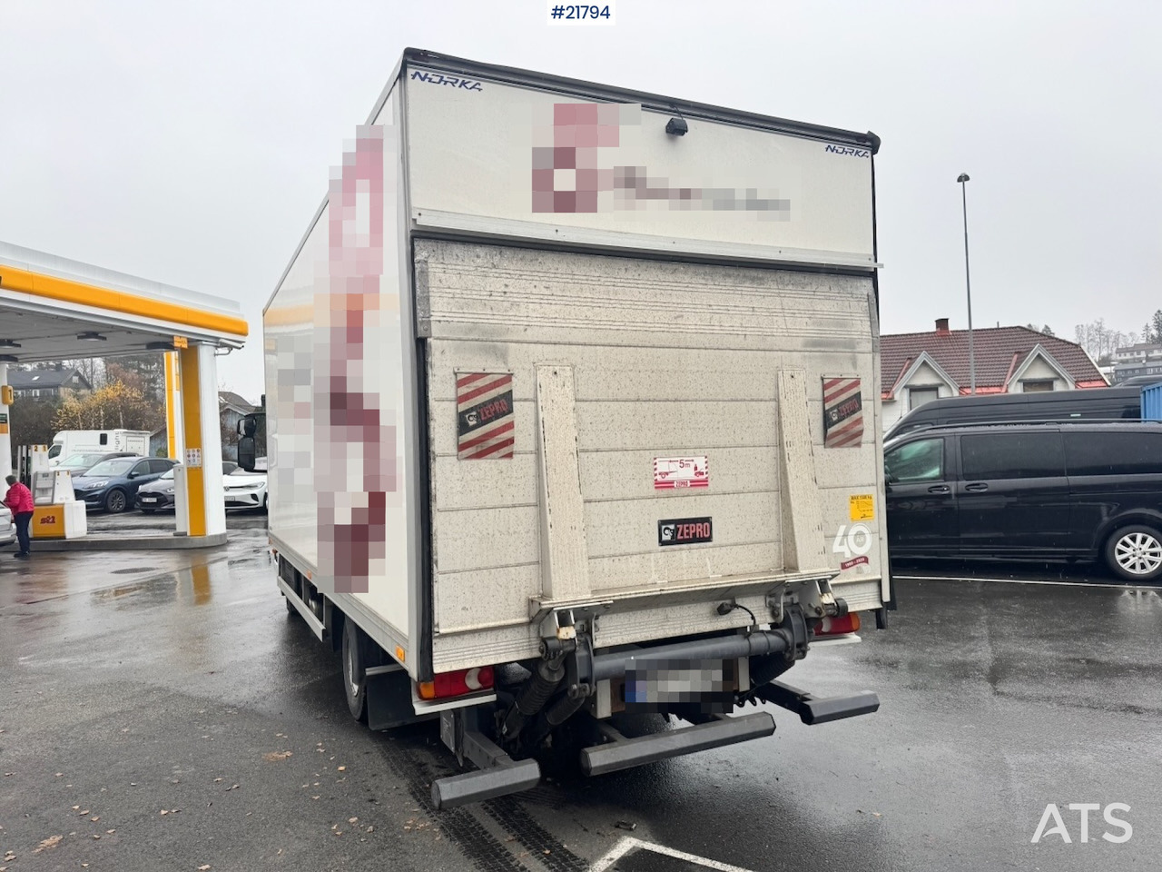 Iveco 75E-210 Skapbil. 113 000 km! - Camión caja cerrada: foto 4 Iveco 75E-210 Skapbil. 113 000 km! - Camión caja cerrada: foto 4